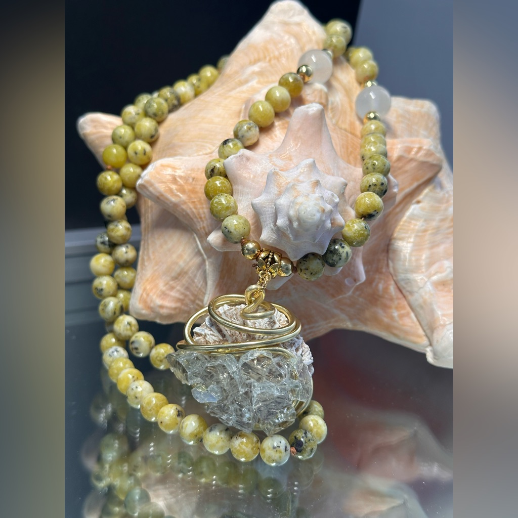 Unique Yellow Turquoise Desert Flower Necklace 150$